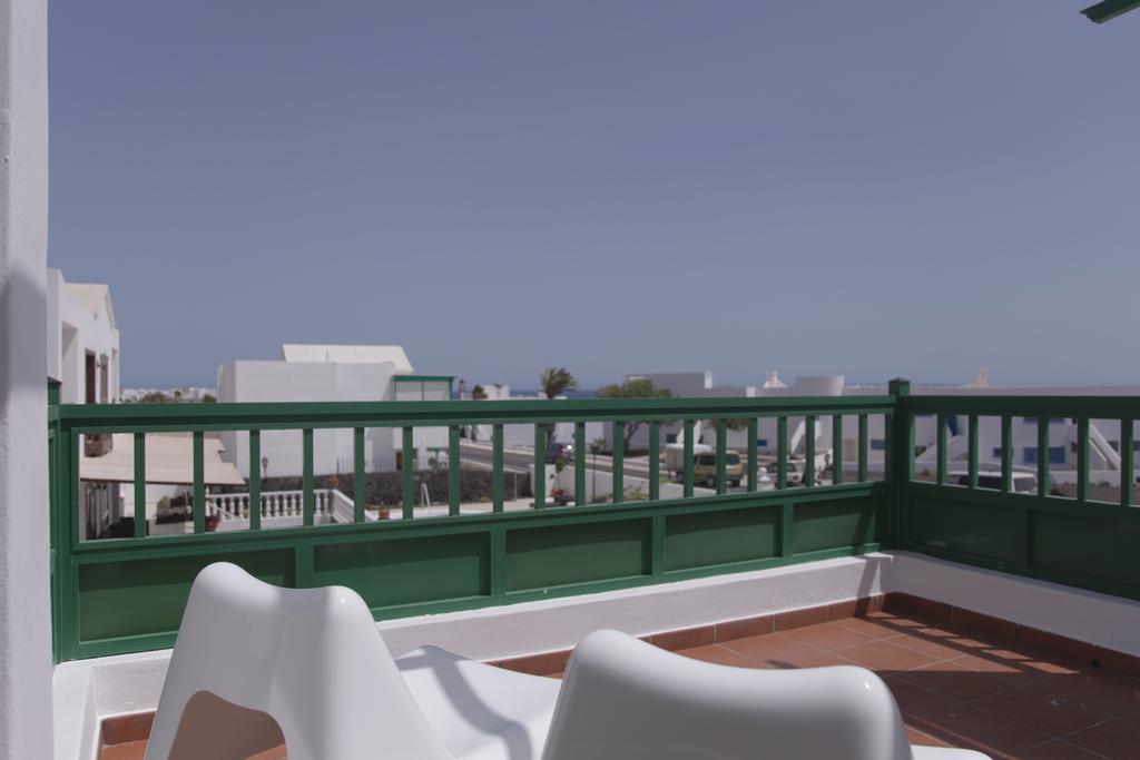 Apartamentos Flamboyant Adults Only Puerto del Carmen (Lanzarote) Quarto foto