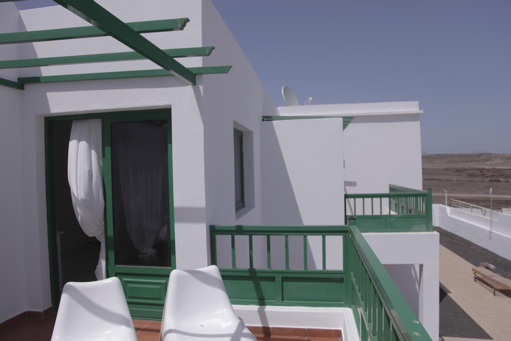 Apartamentos Flamboyant Adults Only Puerto del Carmen (Lanzarote) Quarto foto